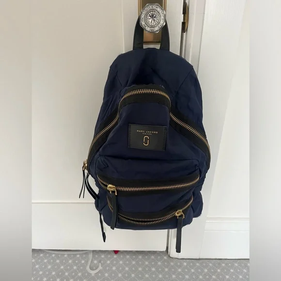 Marc Jacobs | Bags | Marc Jacobs Small Navy Backpack | Poshmark display picture 3